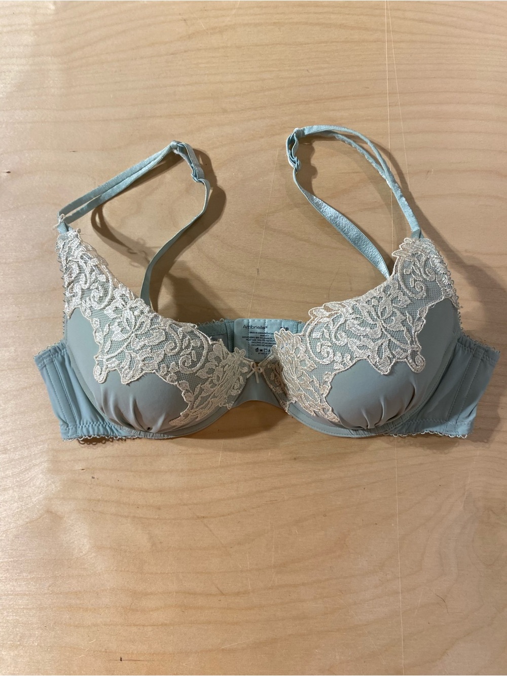 Ambrielle Lace Trim Underwire Bra in Light Sage 38B (SJ)